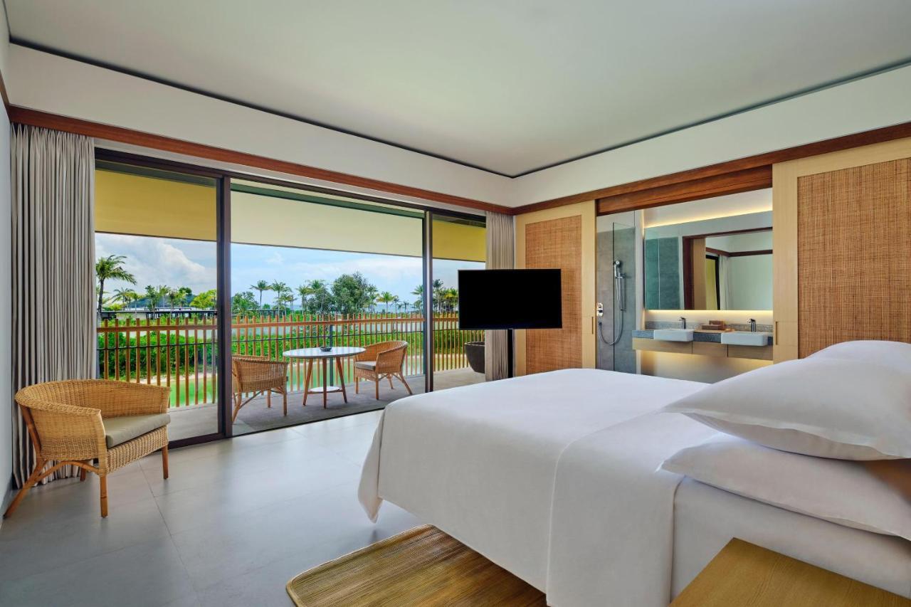 Sheraton Belitung Resort Tanjungbinga Exterior foto