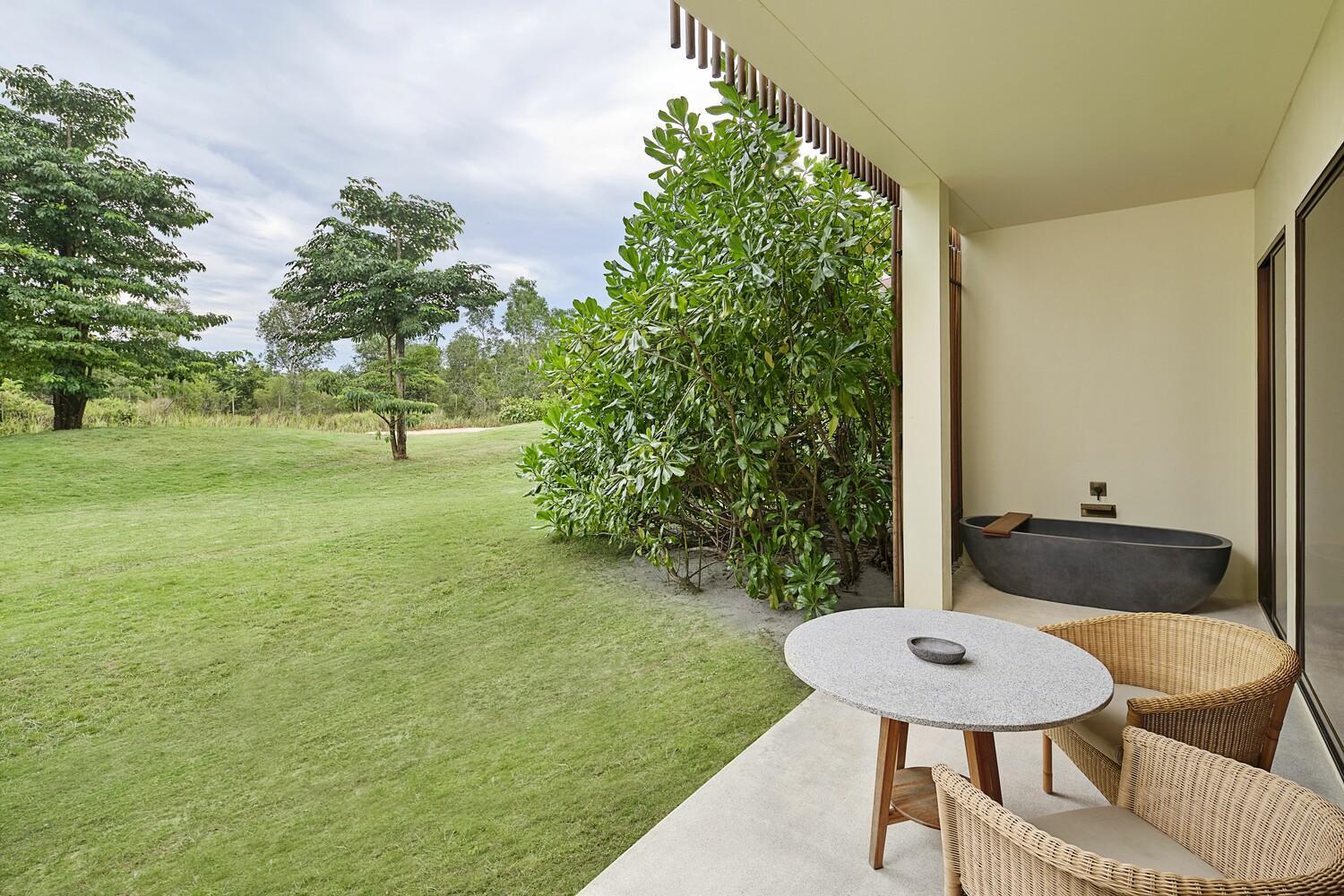 Sheraton Belitung Resort Tanjungbinga Exterior foto